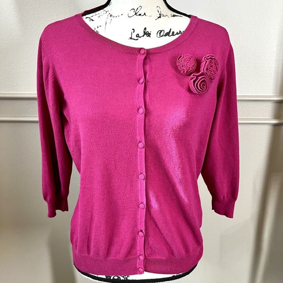 Talbots Bright Pink Cardigan Sweater Sz Large 3D Flowers 3/4 Sleeve Lightweight - Picture 1 of 10